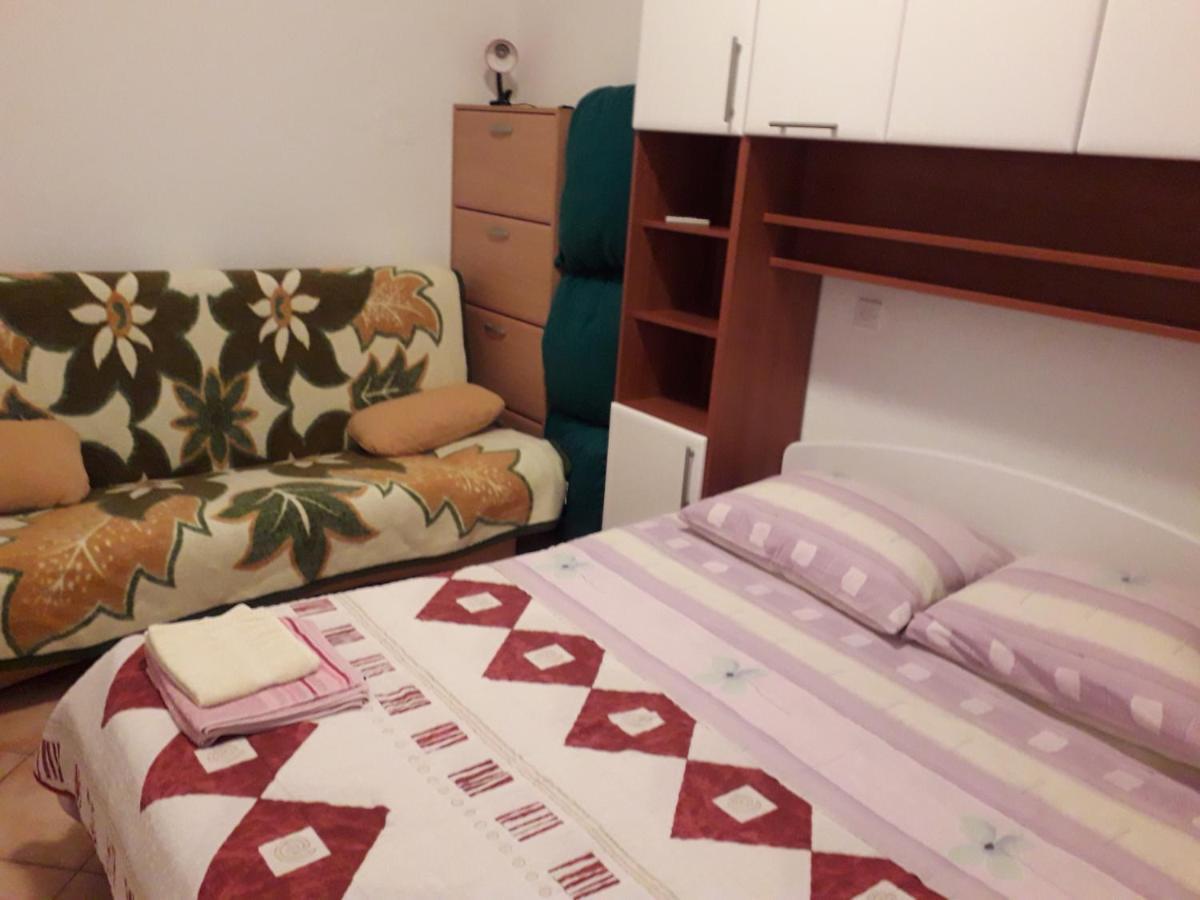 Lovely Meta Apartments Palit Bagian luar foto