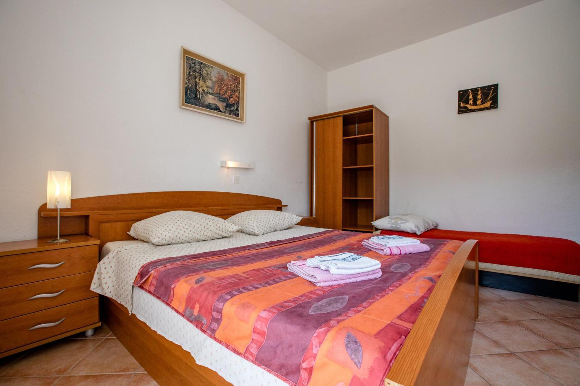 Lovely Meta Apartments Palit Bagian luar foto