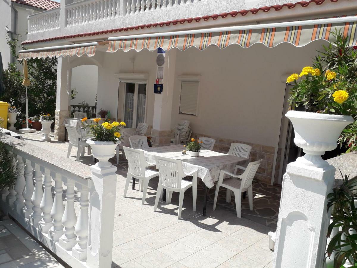 Lovely Meta Apartments Palit Bagian luar foto